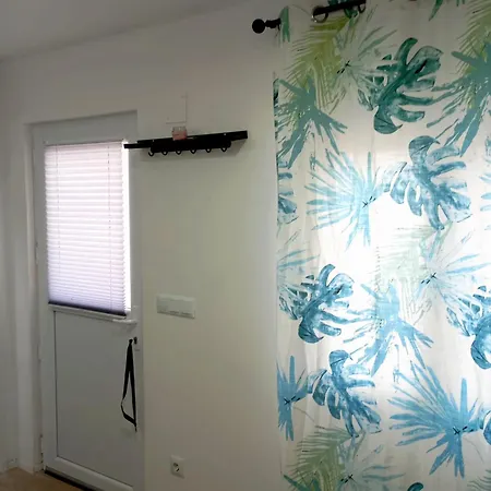 Casa Contenedor T0 アパート サン・マルティーニョ・ド・ポルト