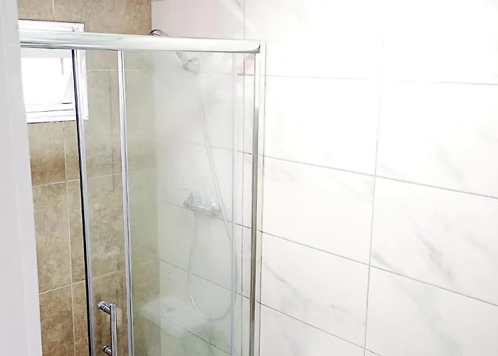 Casa Contenedor T0 * ساو مارتينهو دو بورتو